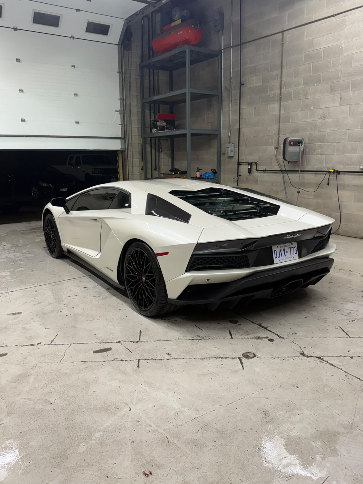Lamborghini Aventador S — Bianco Monocerus Showroom Finish
